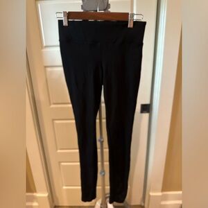 ❤️ Copper Key Leggings ❤️ EUC Black Size Small